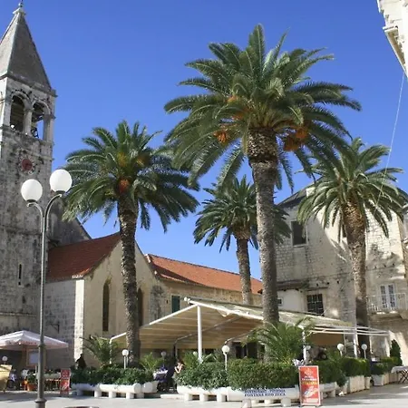 Vila With Heated Pool, *